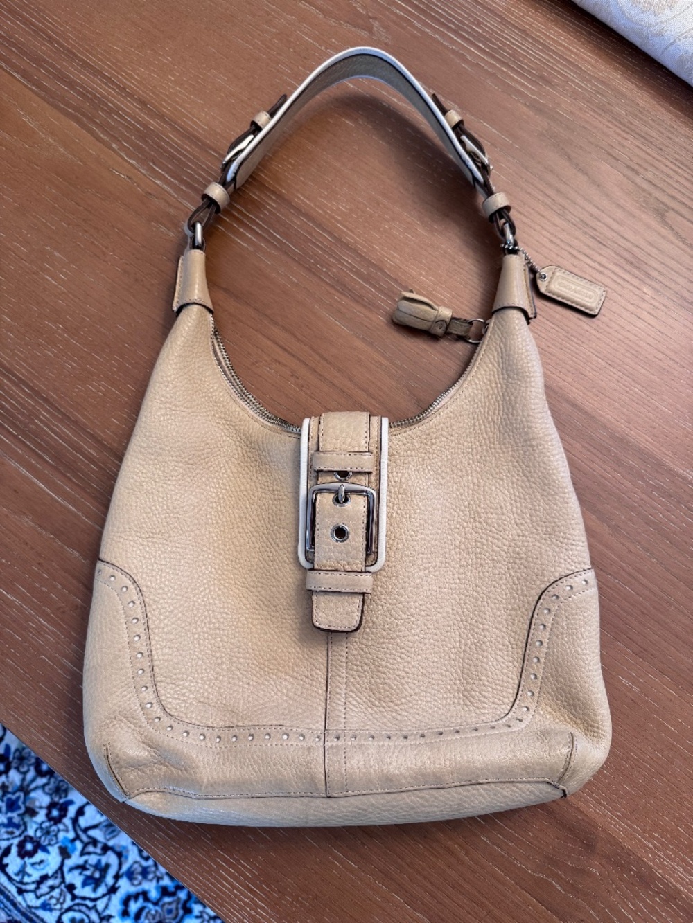 Vintage Coach Hamptons Soho 5054 Cream Leather Hobo Bag